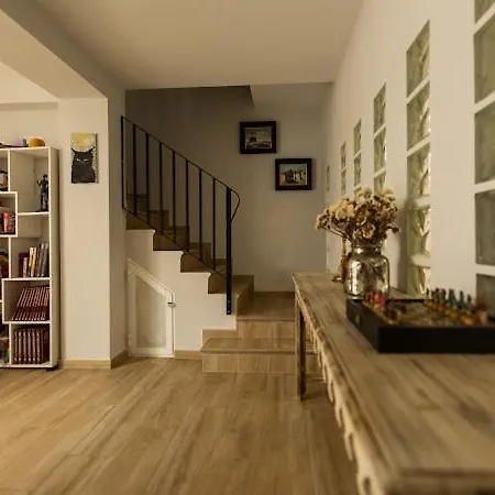 Sunshine House * Alicante